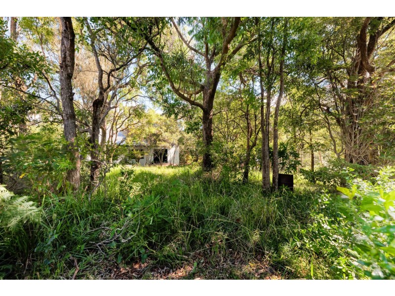 16 Point Parade, Congo NSW 2537