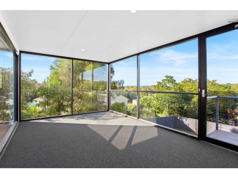 5 Swan Ridge Place, Moruya NSW 2537