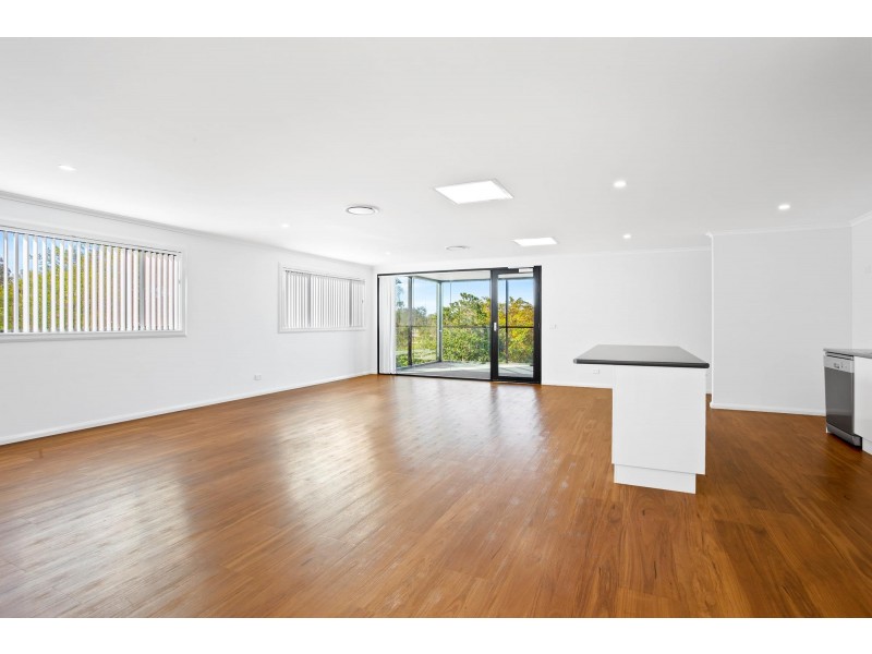 5 Swan Ridge Place, Moruya NSW 2537