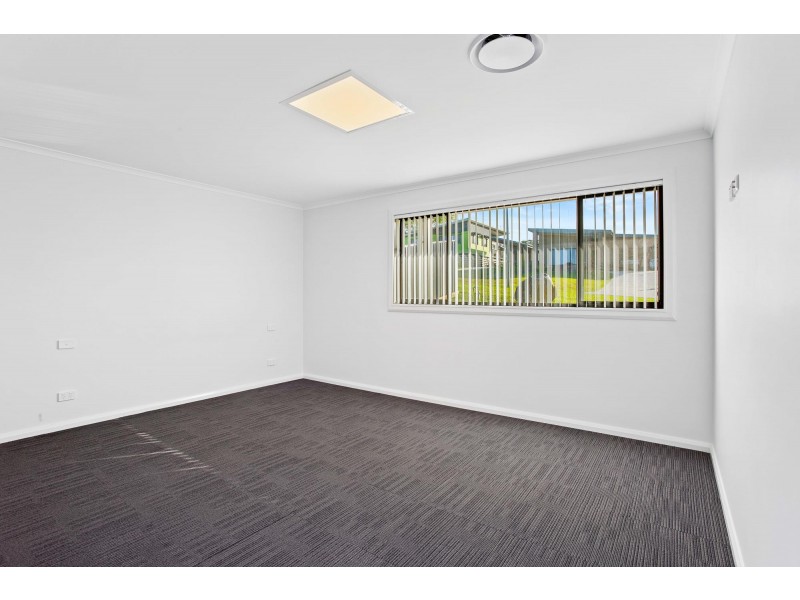 5 Swan Ridge Place, Moruya NSW 2537