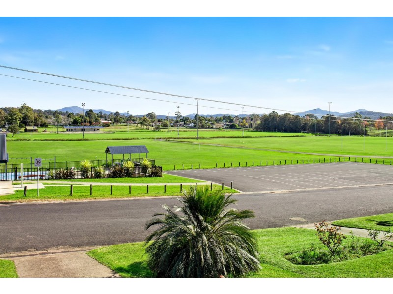 10 Evans Street, Moruya NSW 2537