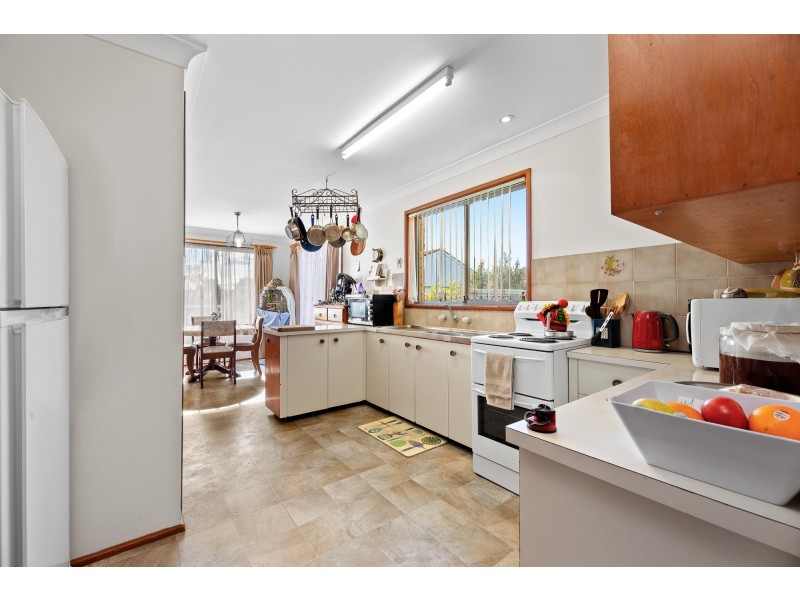 10 Evans Street, Moruya NSW 2537