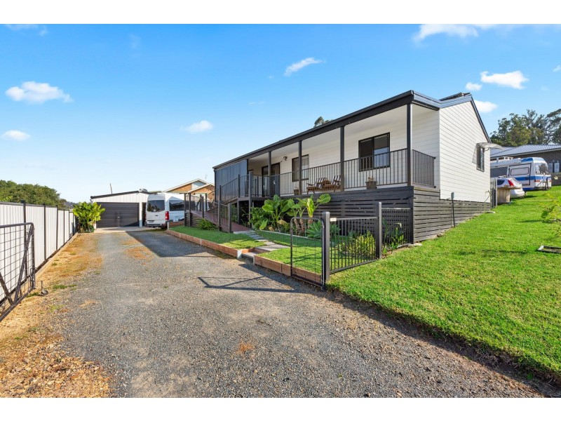 3 Woodbridge Avenue, Moruya NSW 2537