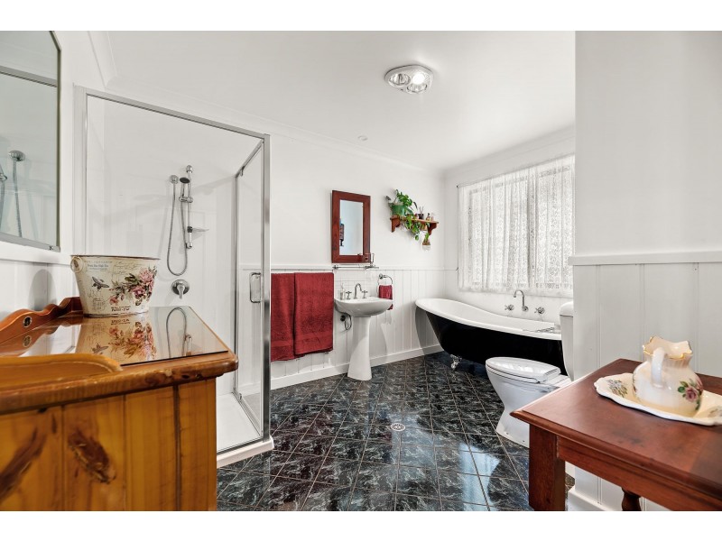 3 Bootman Place, Moruya NSW 2537