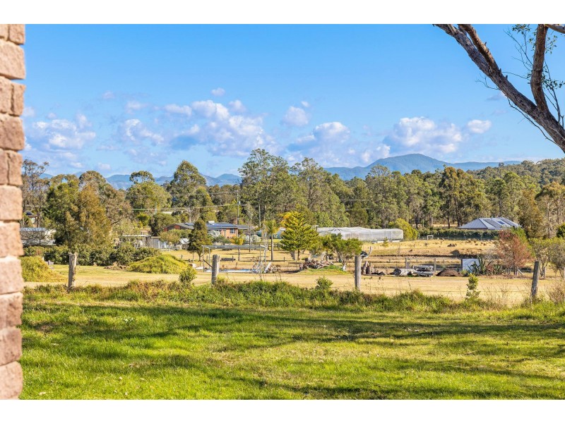 3 Glenduart Grove, Moruya NSW 2537