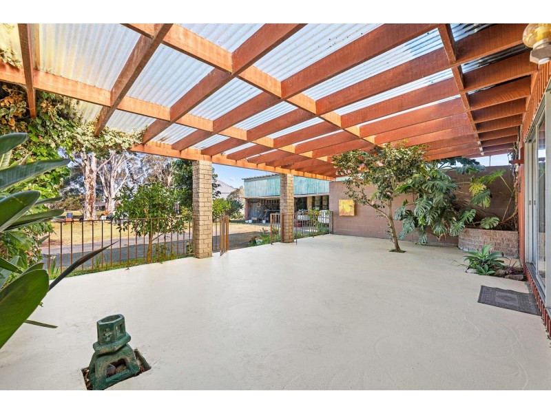 3 Glenduart Grove, Moruya NSW 2537