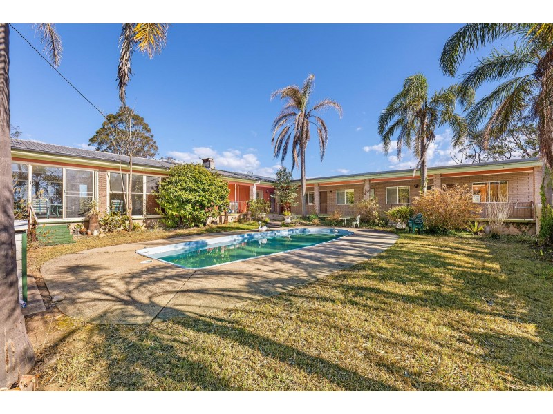 3 Glenduart Grove, Moruya NSW 2537