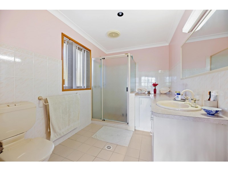 2 Albert Street, Moruya NSW 2537