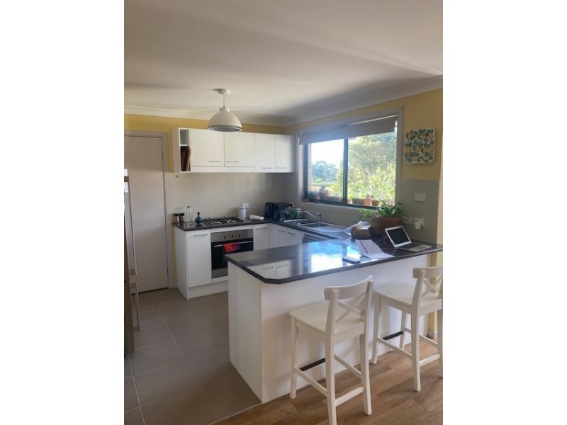 7 Patterson Close, Moruya NSW 2537