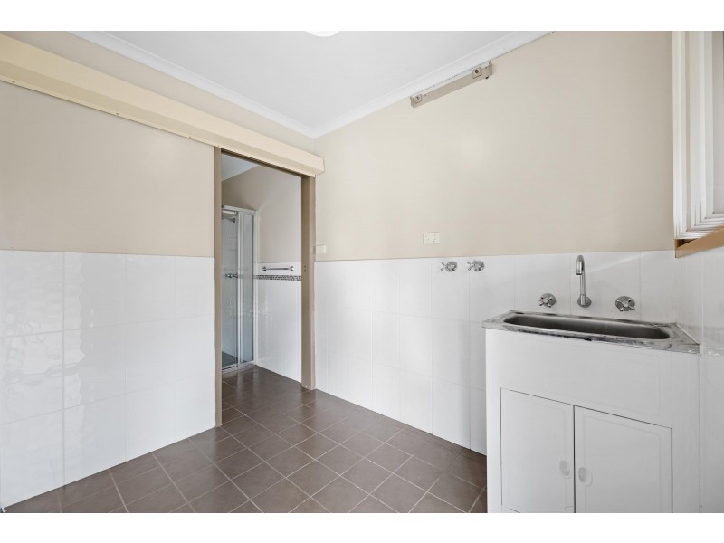 19 Luck Street, Moruya NSW 2537