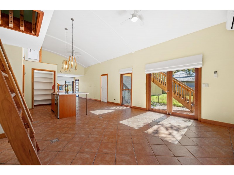 16 Constable Street, Moruya Heads NSW 2537