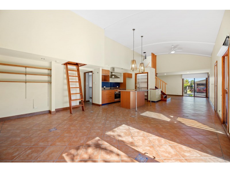 16 Constable Street, Moruya Heads NSW 2537