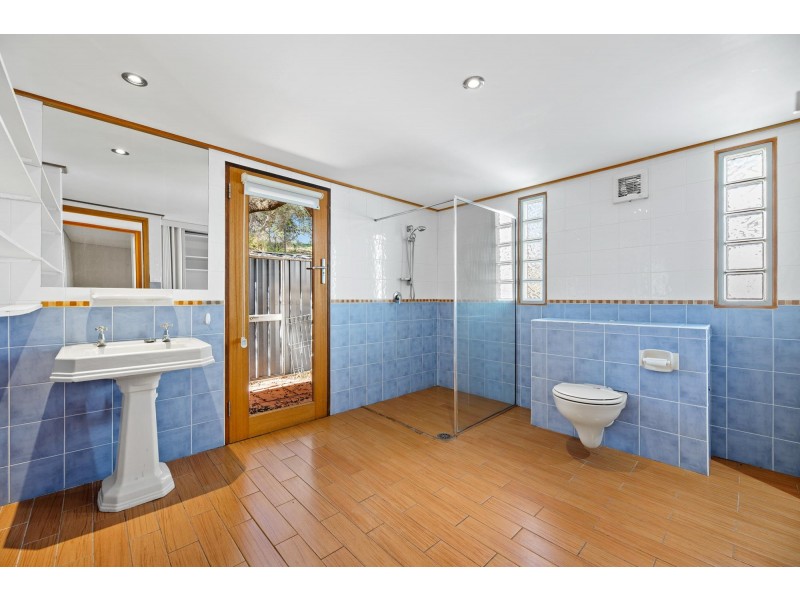 16 Constable Street, Moruya Heads NSW 2537