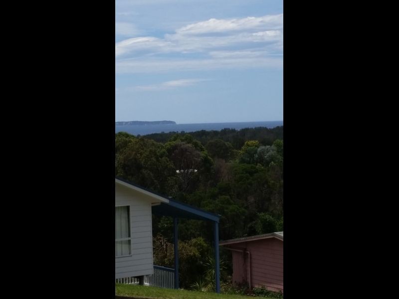 3 Dell Parade, Moruya Heads NSW 2537