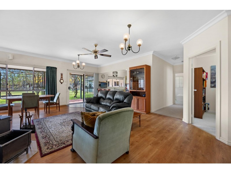 59 Pear Tree Place, Moruya NSW 2537