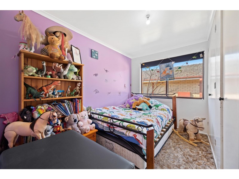 19 Shore Street, Moruya NSW 2537