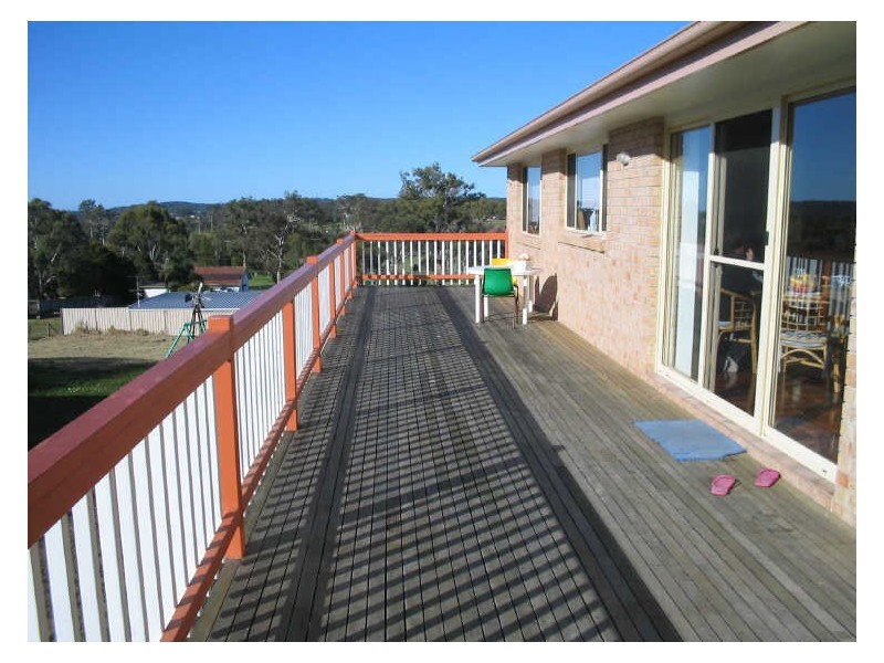 52 Albert Street, Moruya NSW 2537