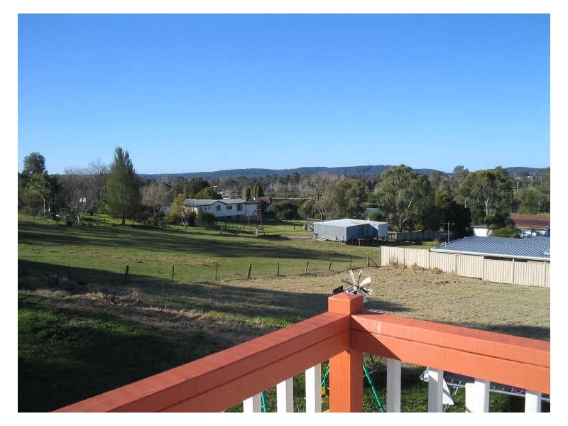 52 Albert Street, Moruya NSW 2537