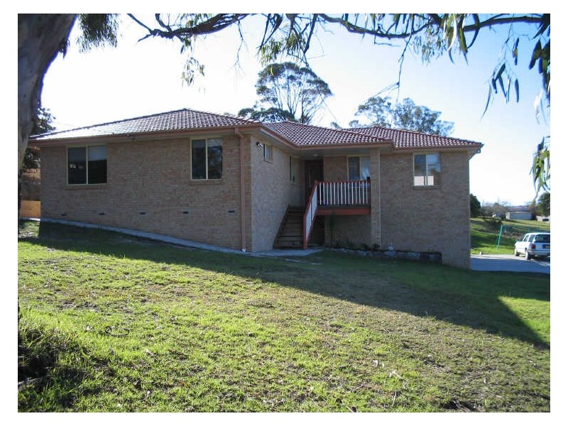 52 Albert Street, Moruya NSW 2537