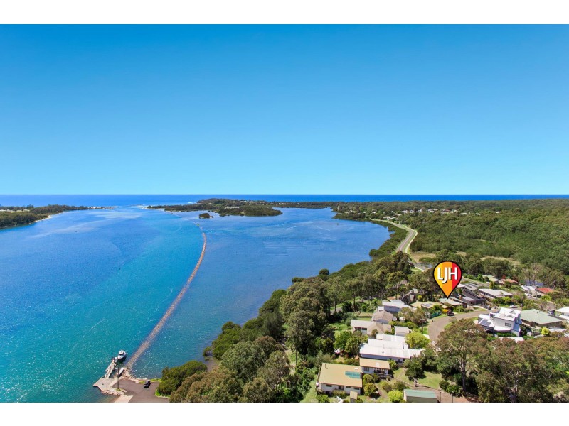 26 Millers Crescent, Moruya Heads NSW 2537