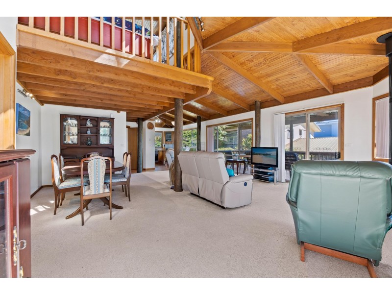 26 Millers Crescent, Moruya Heads NSW 2537