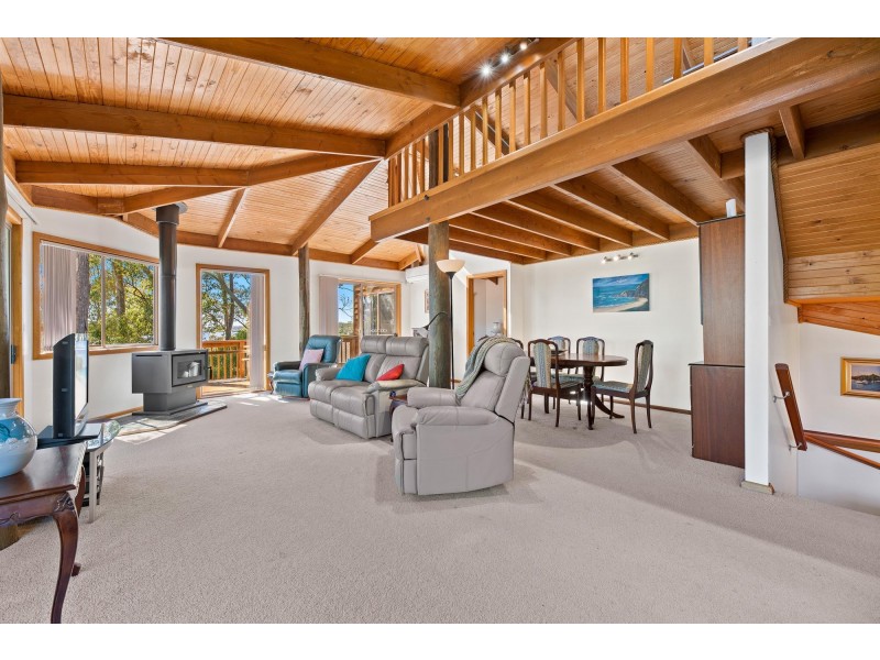 26 Millers Crescent, Moruya Heads NSW 2537