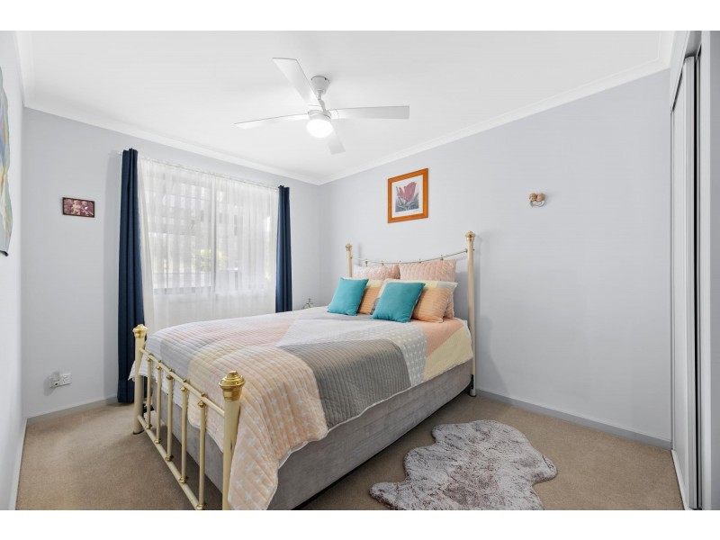 8 Swan Ridge Place, Moruya NSW 2537