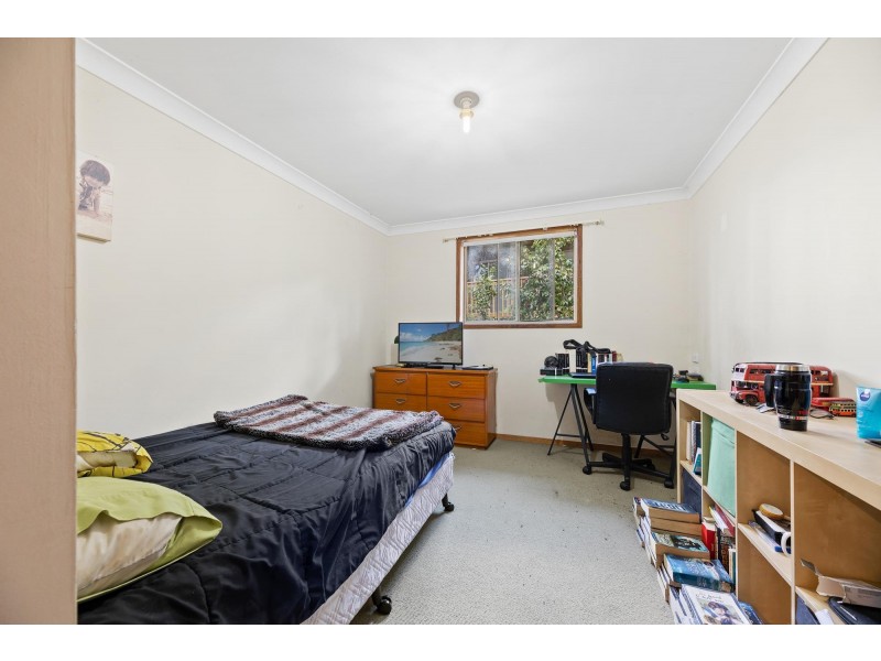 24 Millers Crescent, Moruya Heads NSW 2537