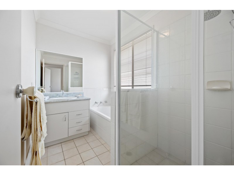 4 Green Place, Tuross Head NSW 2537