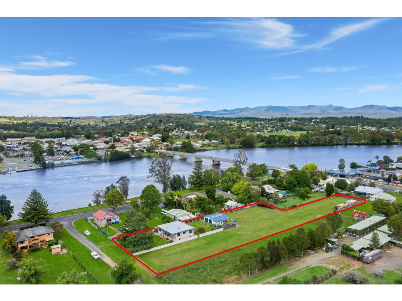 43-45 Ford Street, Moruya NSW 2537