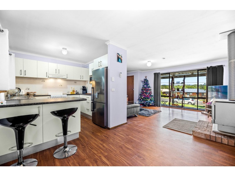 20 Maunsell Street, Moruya NSW 2537
