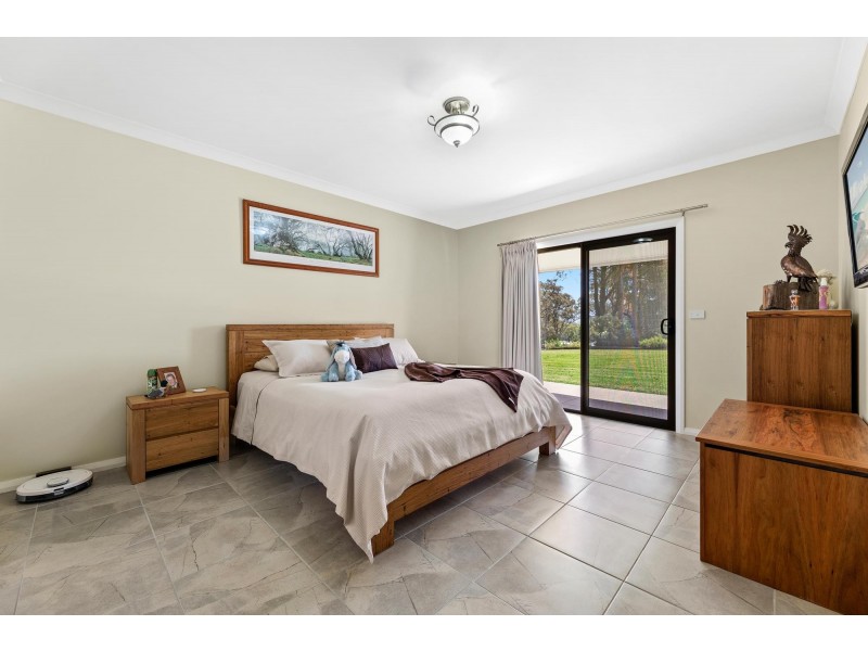 8 Brindabella Street, Bergalia NSW 2537