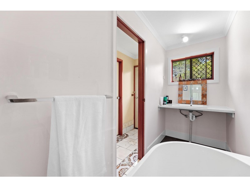 15 Bergalia Link Road, Bergalia NSW 2537