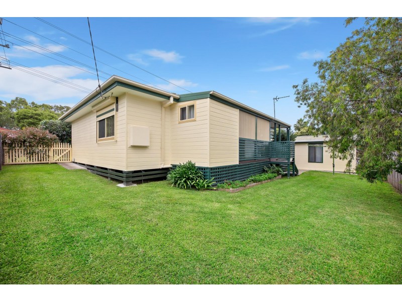 8 Bergalia Street, Moruya NSW 2537