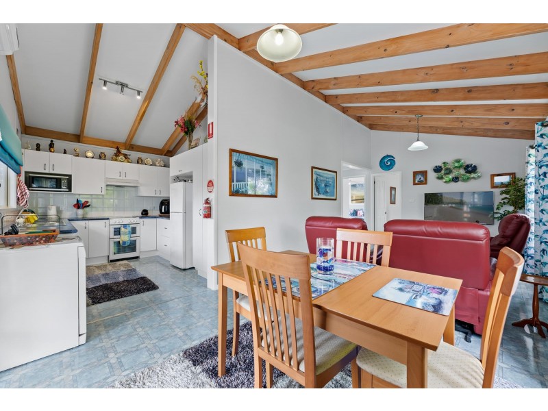 1/9 Princes Highway, Moruya NSW 2537