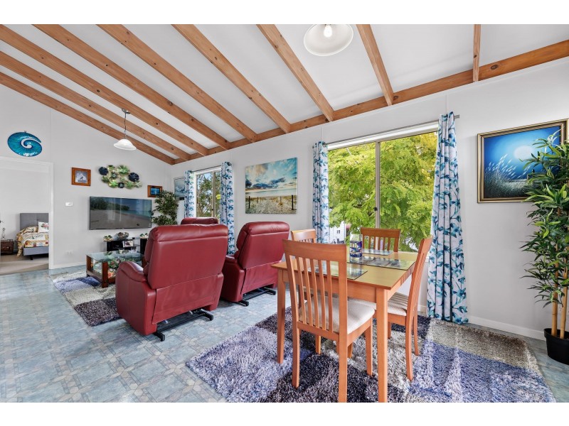 1/9 Princes Highway, Moruya NSW 2537