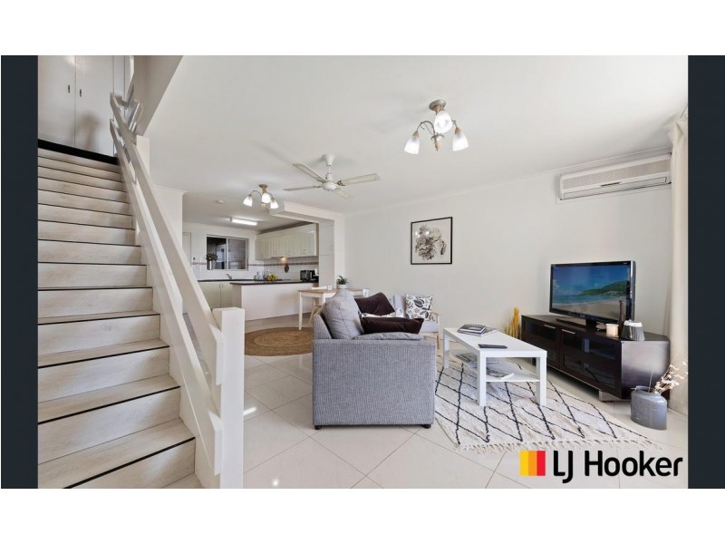 2/6 Pacific St, Batemans Bay NSW 2536