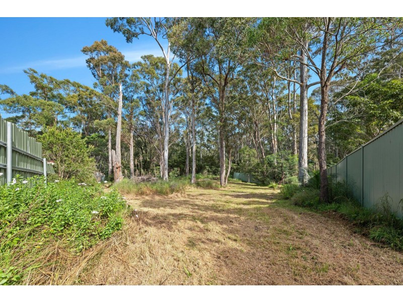 8 Spinnaker Place, Moruya Heads NSW 2537