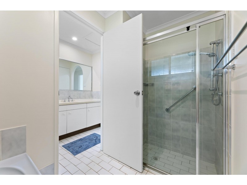 33 Haslingden Street, Moruya NSW 2537