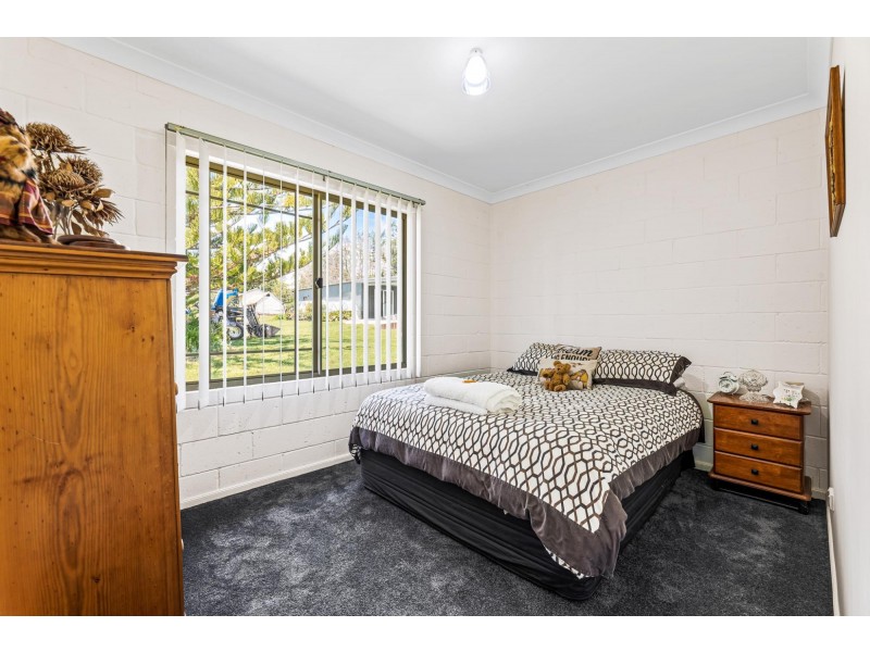 99A Yarragee Road, Moruya NSW 2537