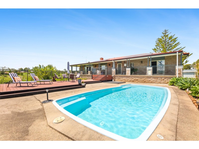 99A Yarragee Road, Moruya NSW 2537