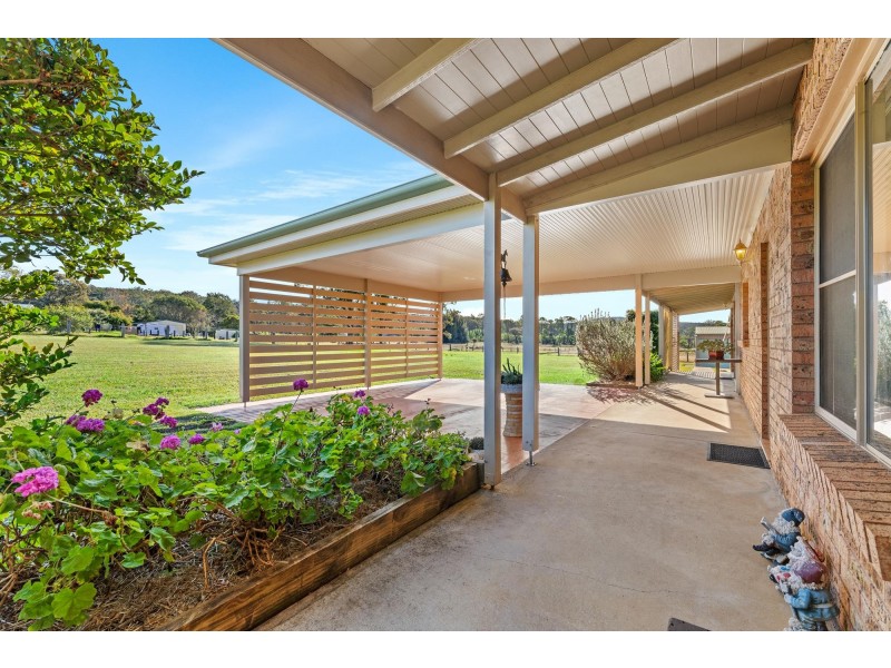 19 Glenduart Grove, Moruya NSW 2537