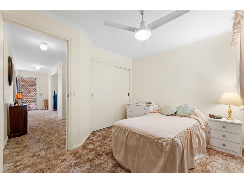 19 Glenduart Grove, Moruya NSW 2537