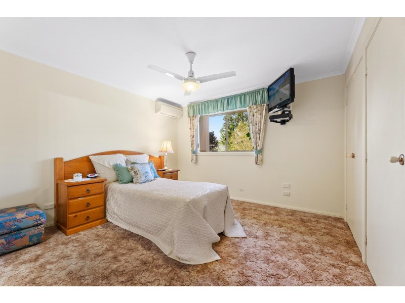 19 Glenduart Grove, Moruya NSW 2537