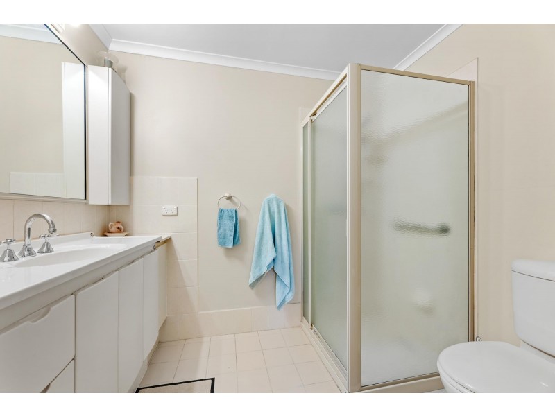 19 Glenduart Grove, Moruya NSW 2537