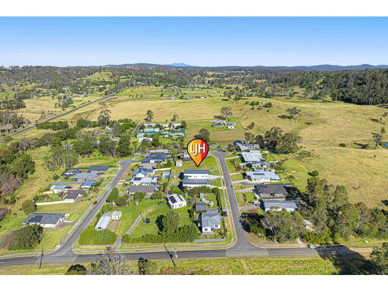 9 Swan Ridge Place, Moruya NSW 2537