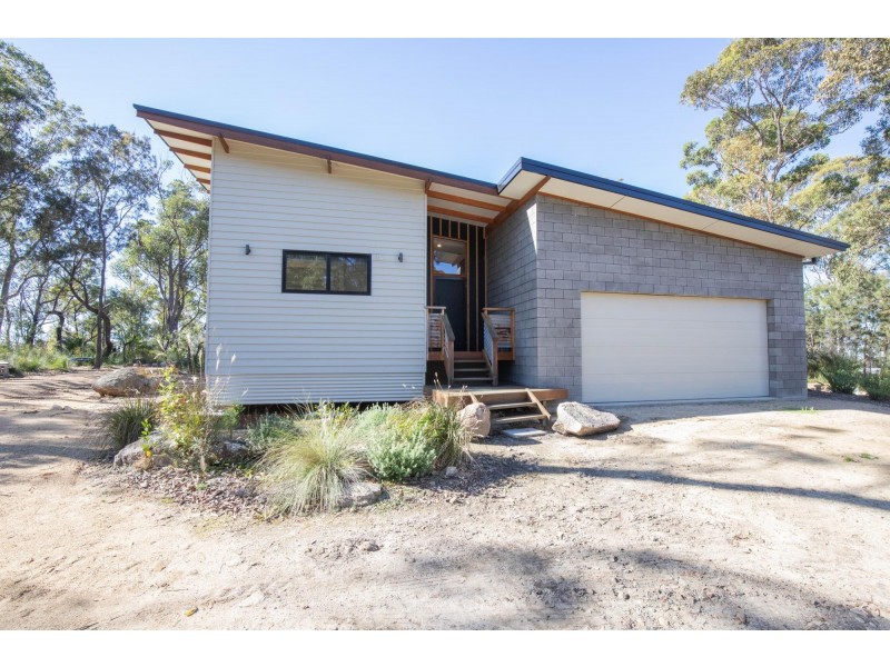 302 Pollwombra Road, Moruya NSW 2537
