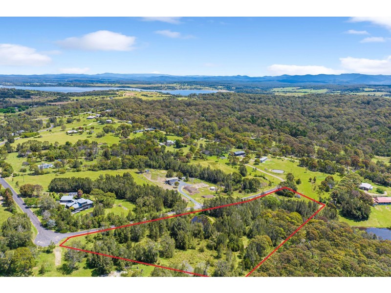 55 Arinya Place, Bingie NSW 2537