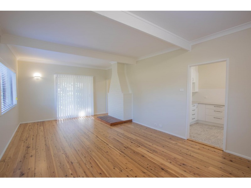 49 Bergalia Street, Moruya NSW 2537