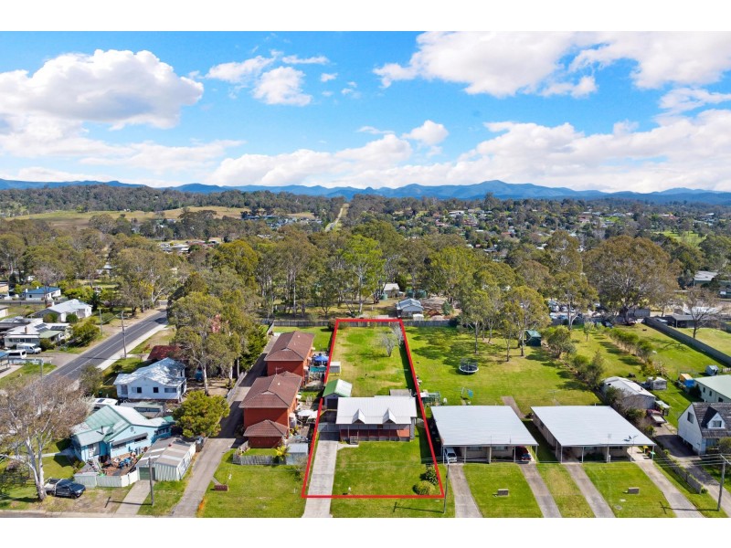 6 Anderson Street, Moruya NSW 2537